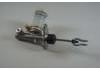 Clutch Master Cylinder:MB 555295